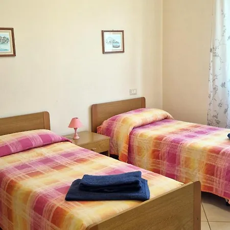 Apartment Seasons Viareggio